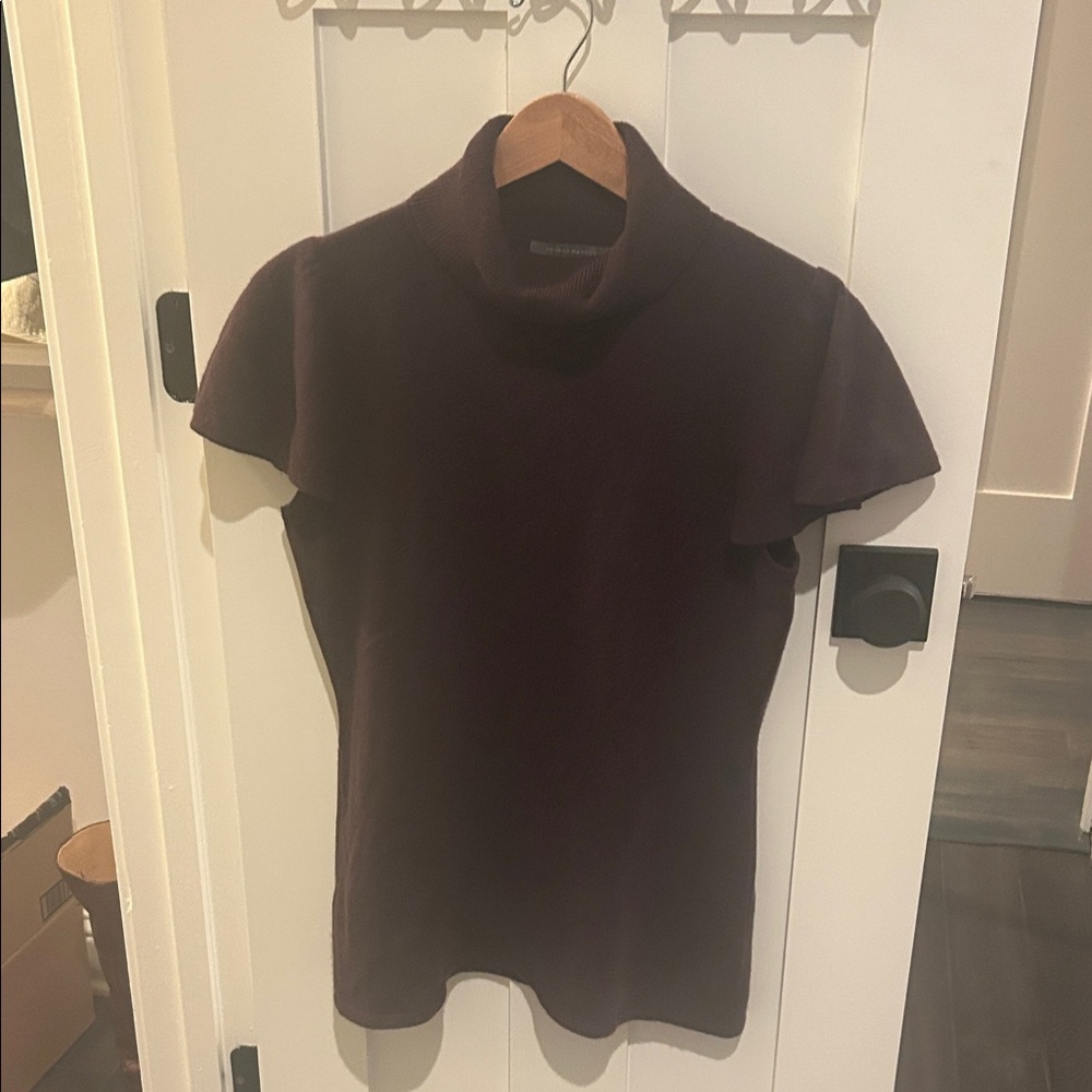Neiman Marcus Cashmere Dark Burgundy Turtleneck sweater